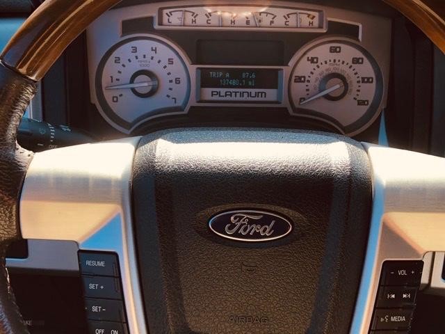 Ford F-150 Vehicle Full-screen Gallery Image 48