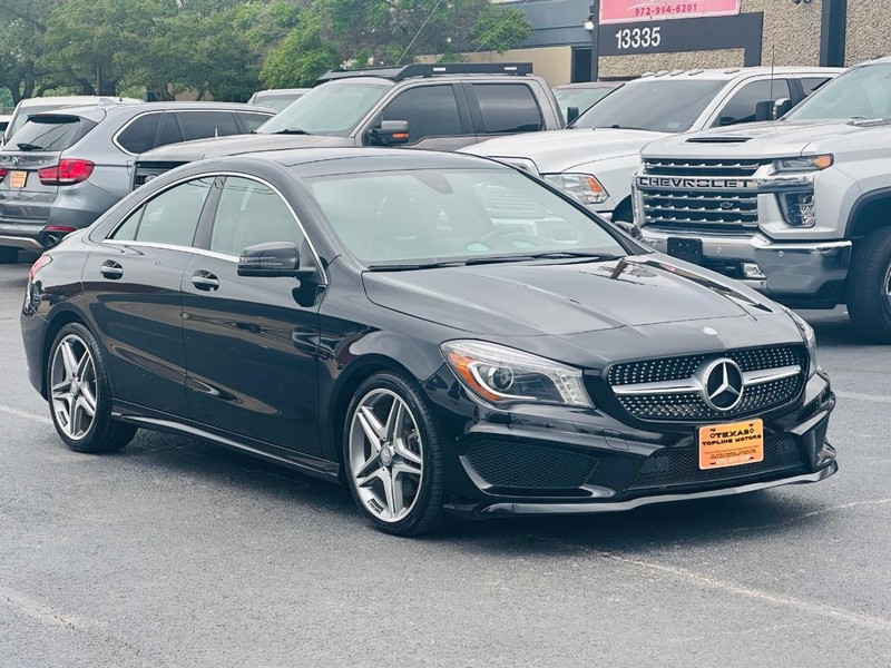 Mercedes-Benz CLA-Class Vehicle Full-screen Gallery Image 06