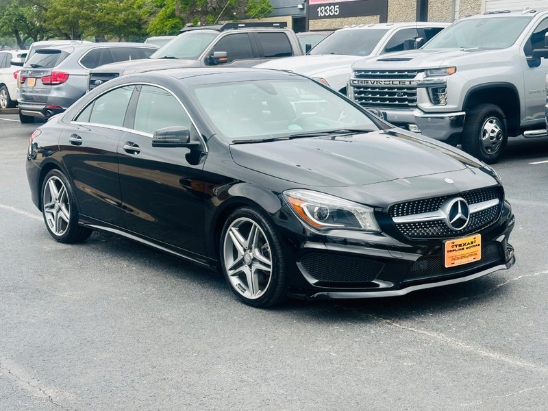 Mercedes-Benz CLA-Class Vehicle Full-screen Gallery Image 07