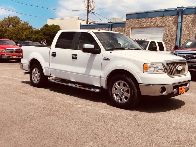 Ford F-150 Vehicle Full-screen Gallery Image 4