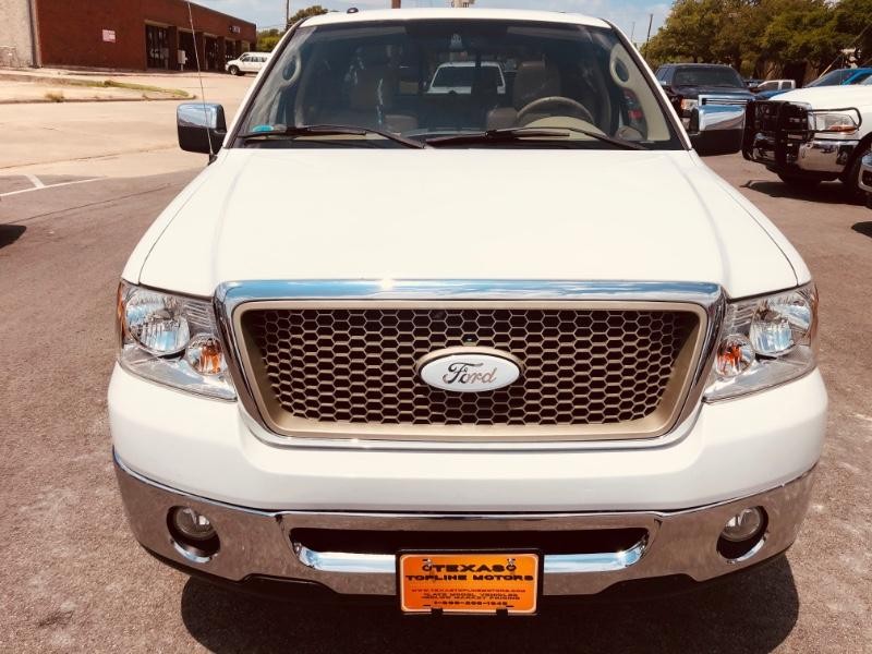 Ford F-150 Vehicle Full-screen Gallery Image 21