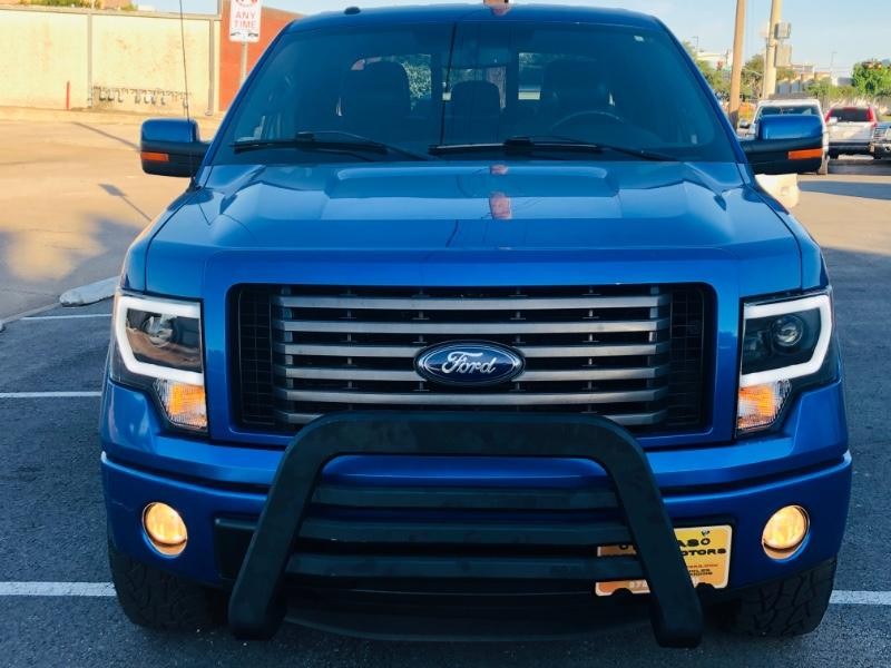 Ford F-150 Vehicle Full-screen Gallery Image 03