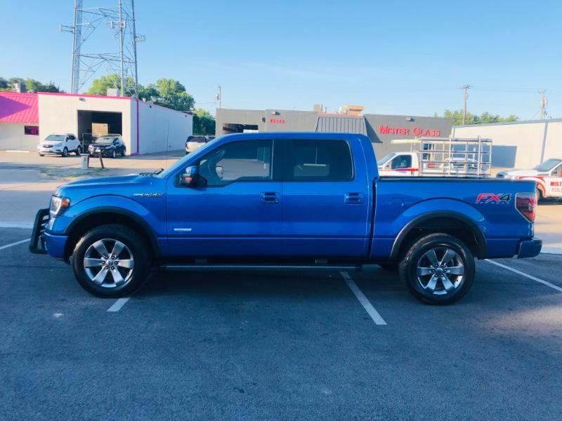 Ford F-150 Vehicle Full-screen Gallery Image 04