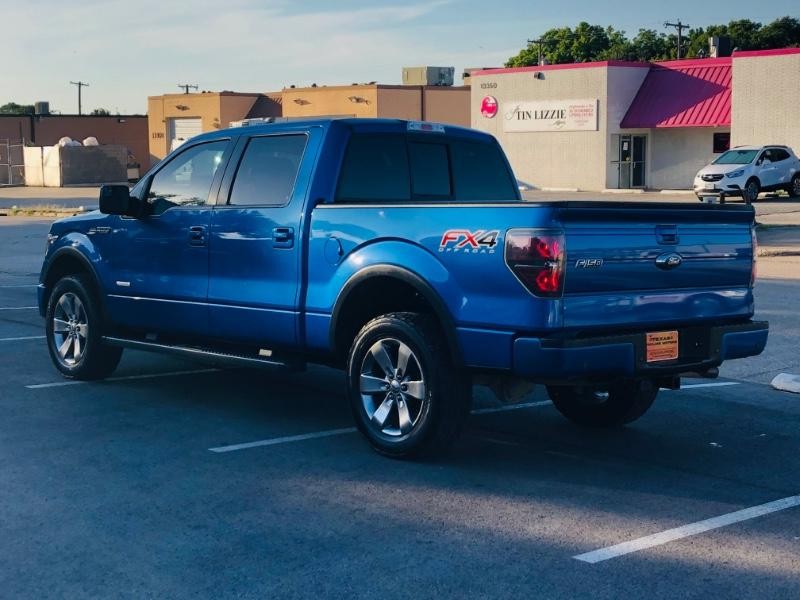 Ford F-150 Vehicle Full-screen Gallery Image 05