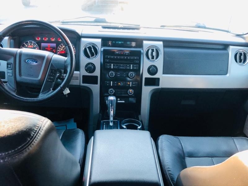 Ford F-150 Vehicle Full-screen Gallery Image 22