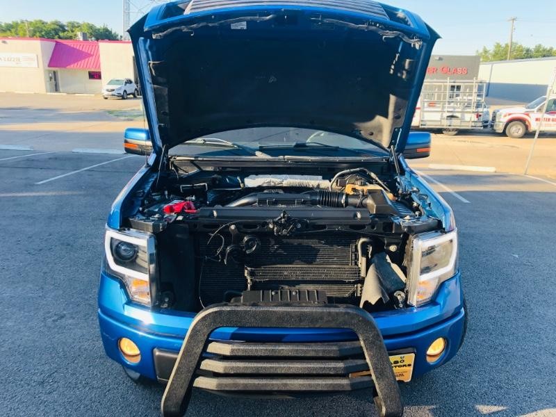 Ford F-150 Vehicle Full-screen Gallery Image 31