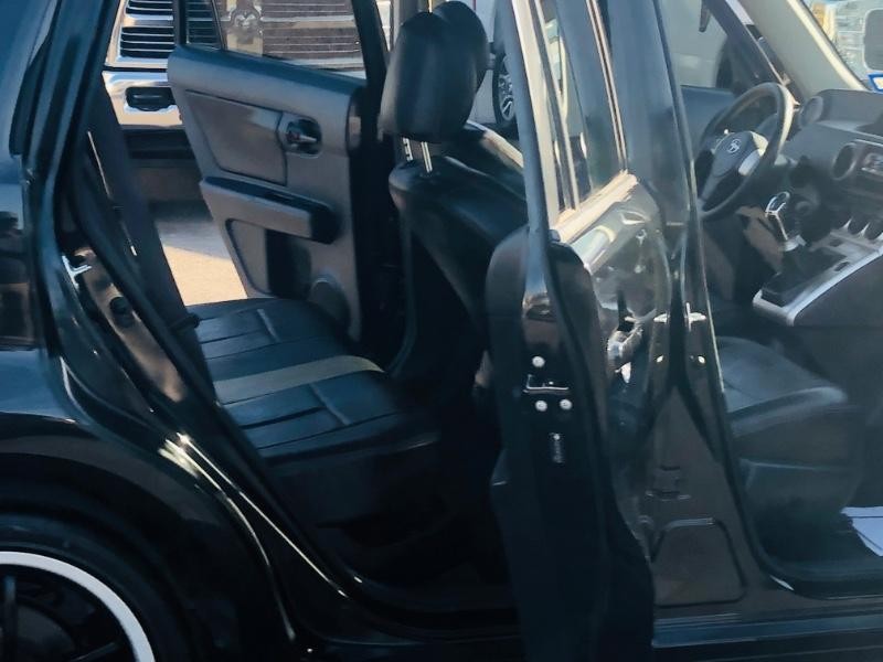 Scion xB Vehicle Full-screen Gallery Image 21