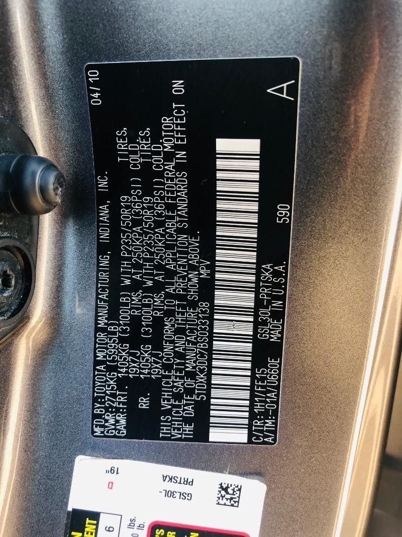 Toyota Sienna Vehicle Full-screen Gallery Image 43