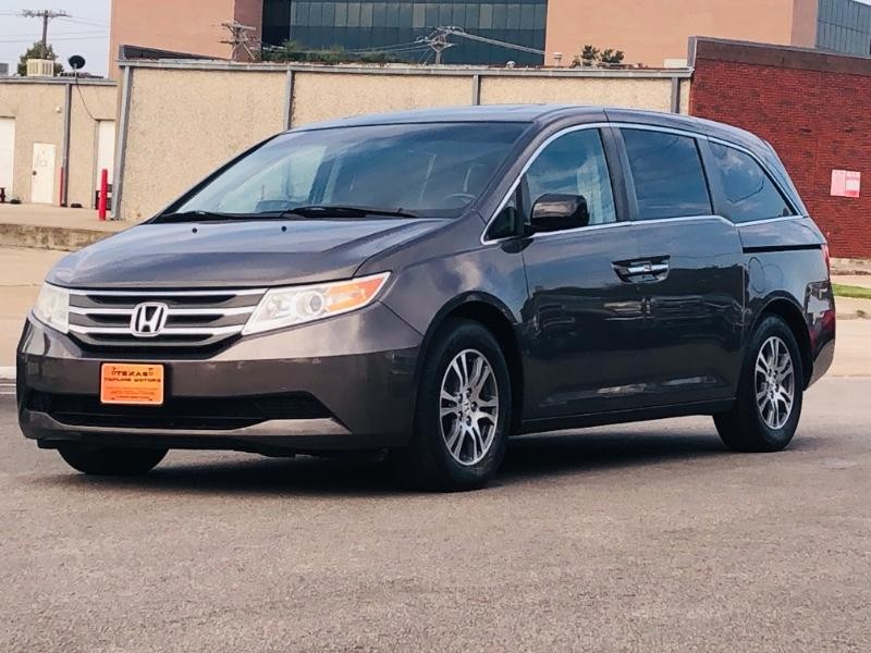 Honda Odyssey Vehicle Full-screen Gallery Image 2