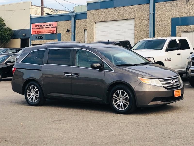Honda Odyssey Vehicle Full-screen Gallery Image 6