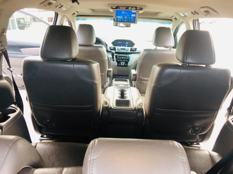 Honda Odyssey Vehicle Full-screen Gallery Image 18
