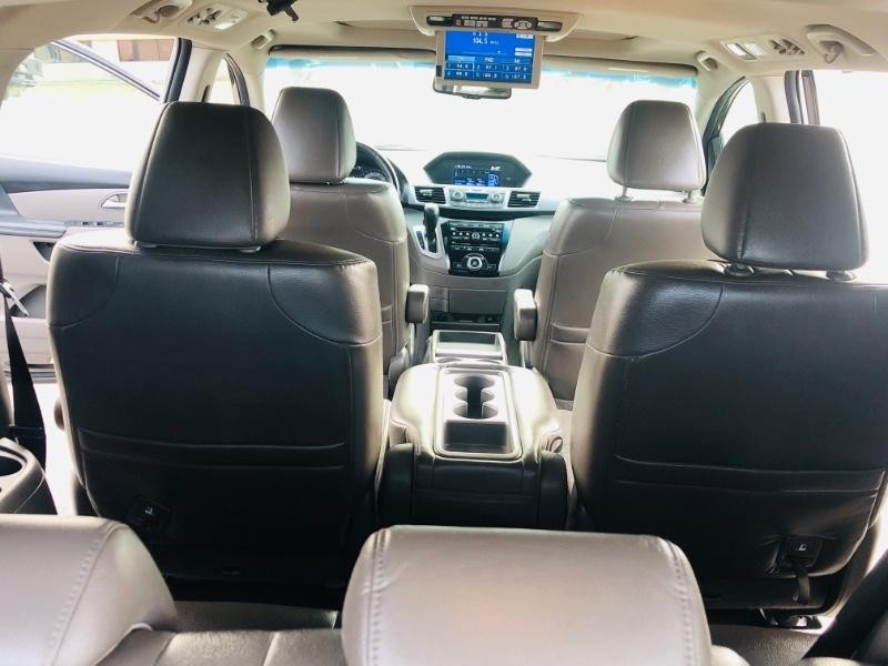 Honda Odyssey Vehicle Full-screen Gallery Image 19