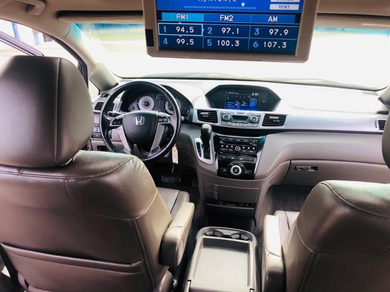 Honda Odyssey Vehicle Full-screen Gallery Image 27