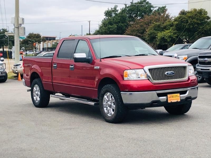 Ford F-150 Vehicle Full-screen Gallery Image 04