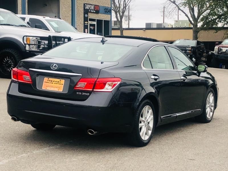 Lexus ES 350 Vehicle Full-screen Gallery Image 03