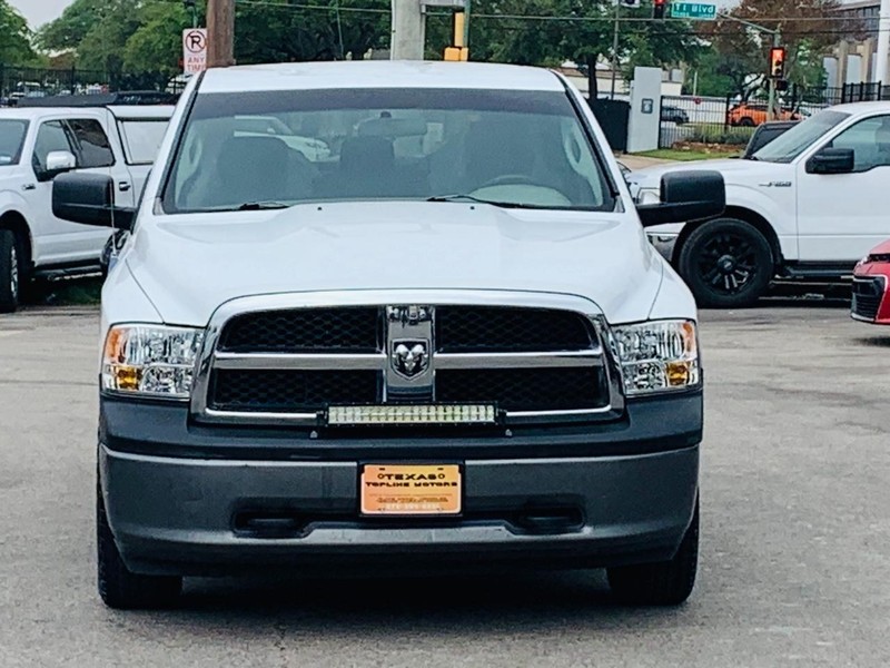 Dodge Ram 1500 Vehicle Full-screen Gallery Image 4