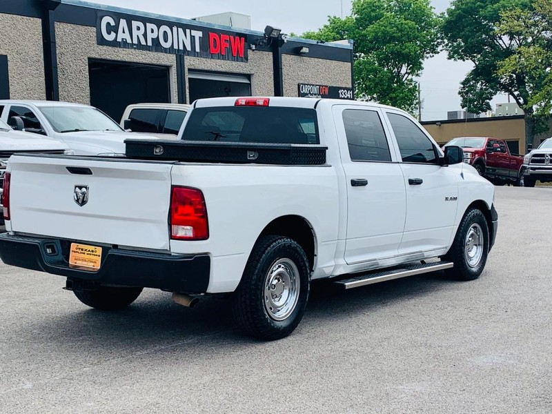 Dodge Ram 1500 Vehicle Full-screen Gallery Image 5