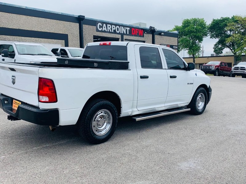 Dodge Ram 1500 Vehicle Full-screen Gallery Image 9