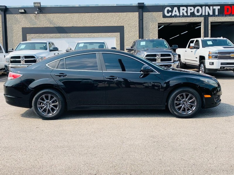 Mazda MAZDA6 Vehicle Full-screen Gallery Image 05