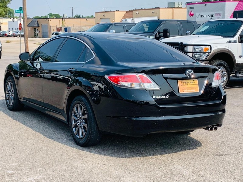 Mazda MAZDA6 Vehicle Full-screen Gallery Image 07