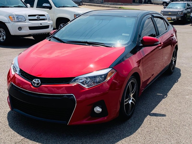 Toyota Corolla Vehicle Full-screen Gallery Image 09