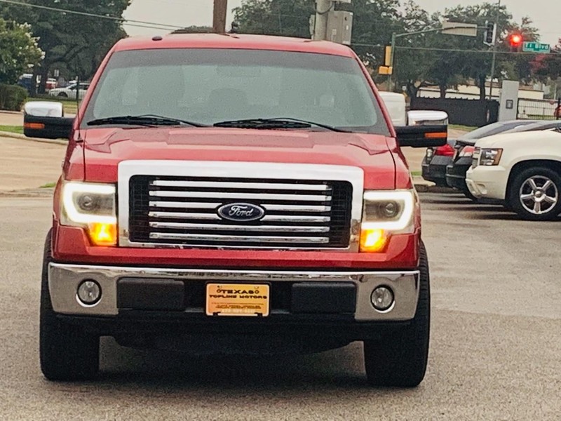 Ford F-150 Vehicle Full-screen Gallery Image 21