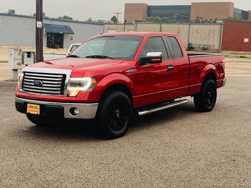 Ford F-150 Vehicle Full-screen Gallery Image 25