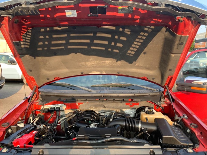 Ford F-150 Vehicle Full-screen Gallery Image 37