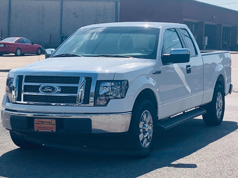 Ford F-150 Vehicle Full-screen Gallery Image 4