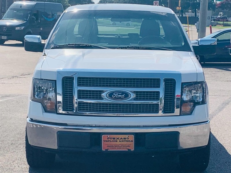 Ford F-150 Vehicle Full-screen Gallery Image 6