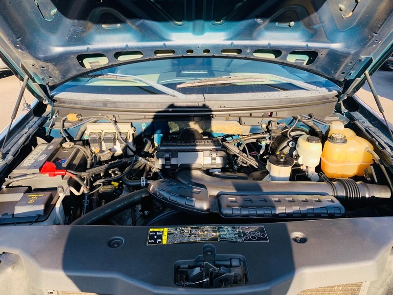 Ford F-150 Vehicle Full-screen Gallery Image 42