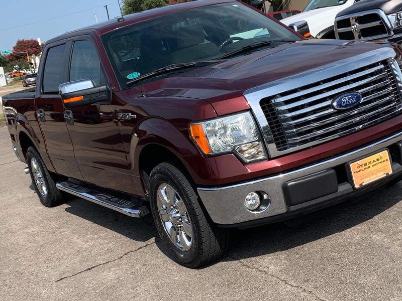 Ford F-150 Vehicle Full-screen Gallery Image 02
