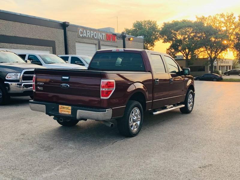 Ford F-150 Vehicle Full-screen Gallery Image 14