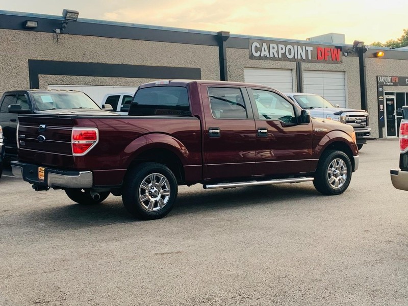 Ford F-150 Vehicle Full-screen Gallery Image 16