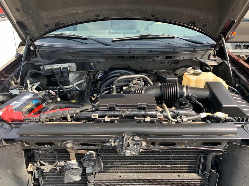 Ford F-150 Vehicle Full-screen Gallery Image 42