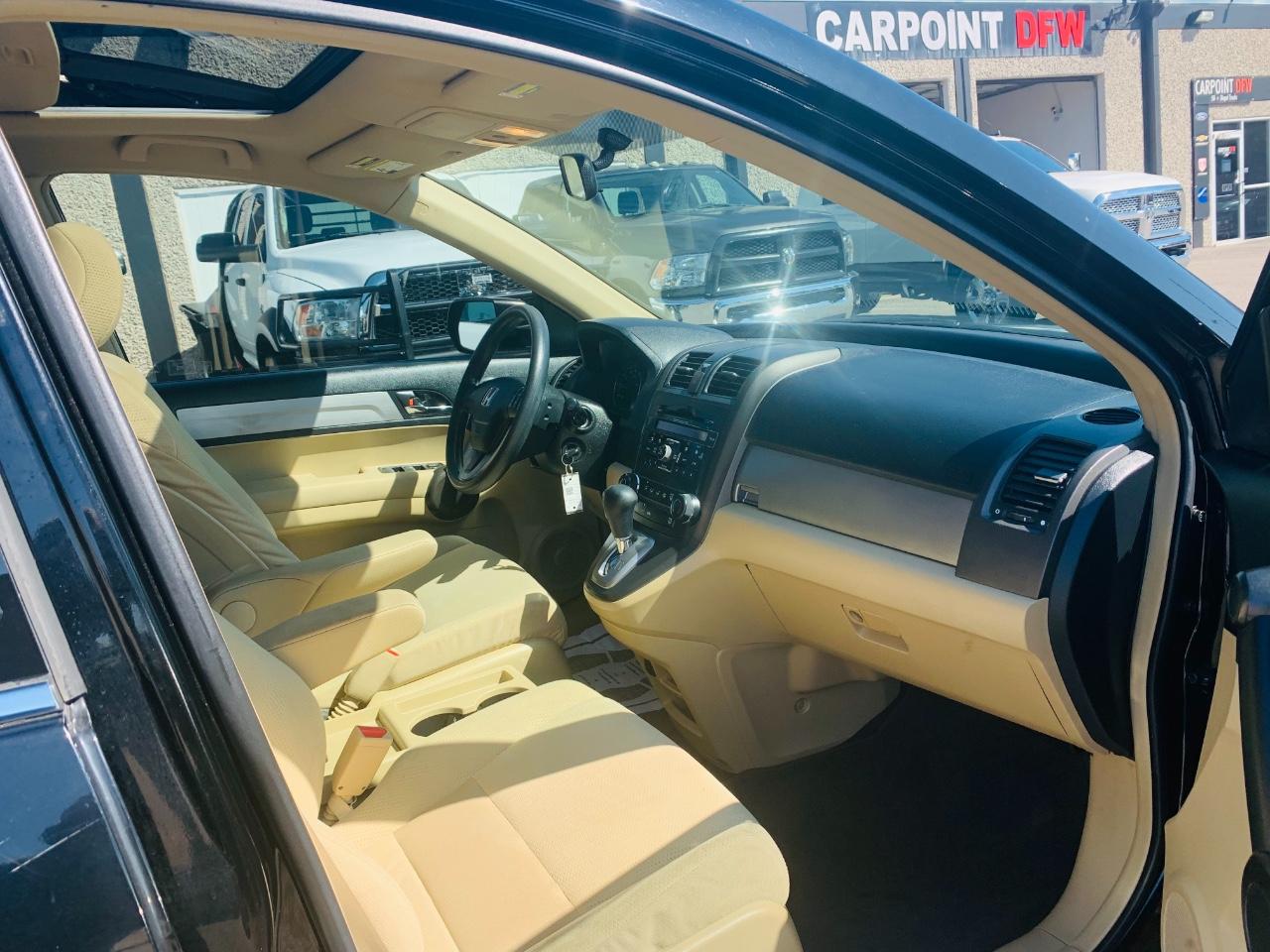 Honda CR-V Vehicle Full-screen Gallery Image 20