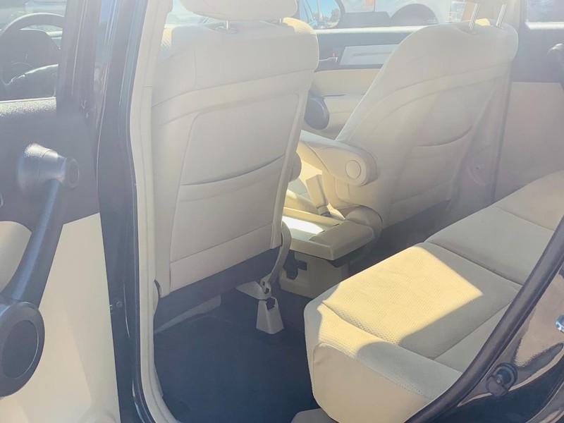 Honda CR-V Vehicle Full-screen Gallery Image 16