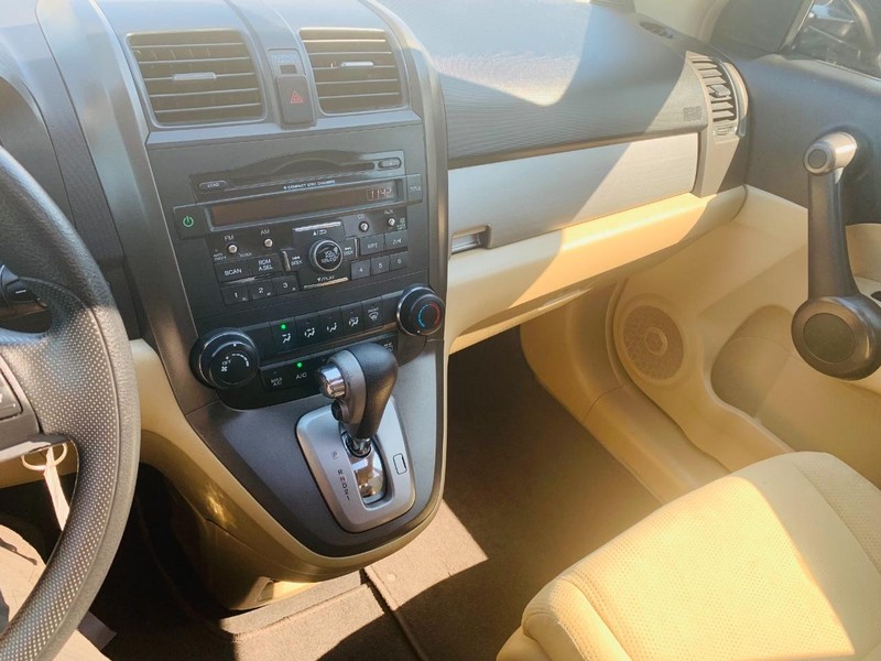 Honda CR-V Vehicle Full-screen Gallery Image 30