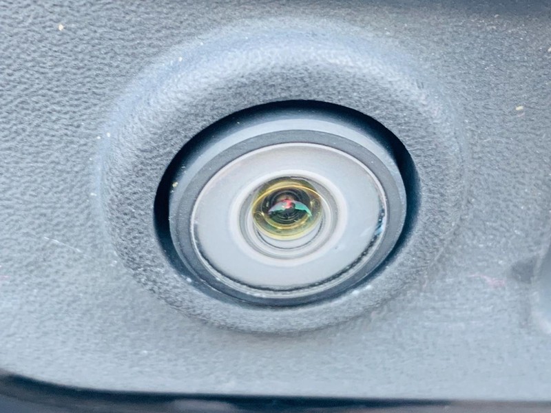 Ram 1500 Vehicle Full-screen Gallery Image 15