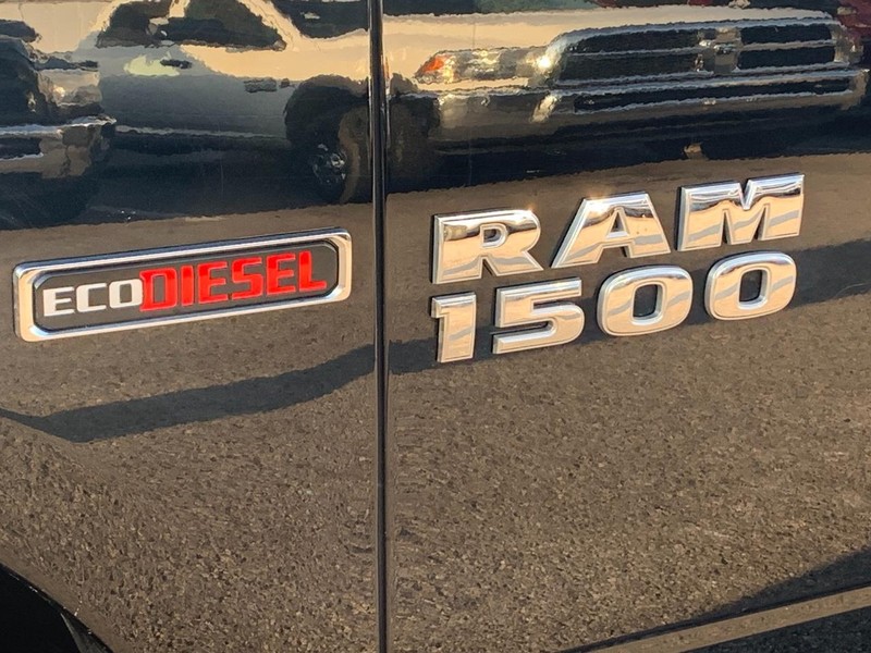 Ram 1500 Vehicle Full-screen Gallery Image 26
