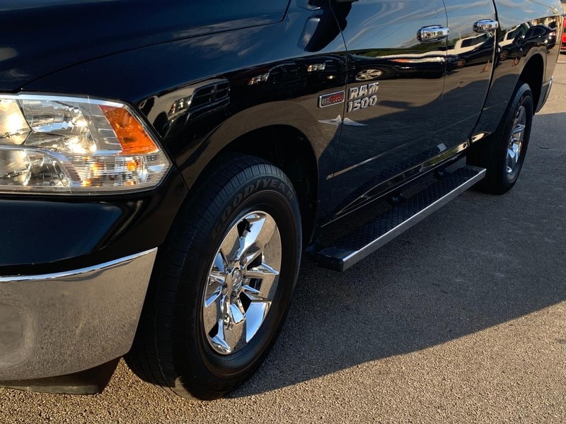 Ram 1500 Vehicle Full-screen Gallery Image 27