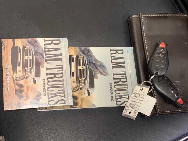 Ram 1500 Vehicle Full-screen Gallery Image 42