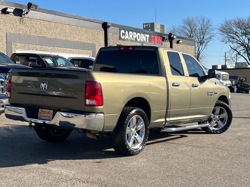 Ram 1500 Vehicle Full-screen Gallery Image 09