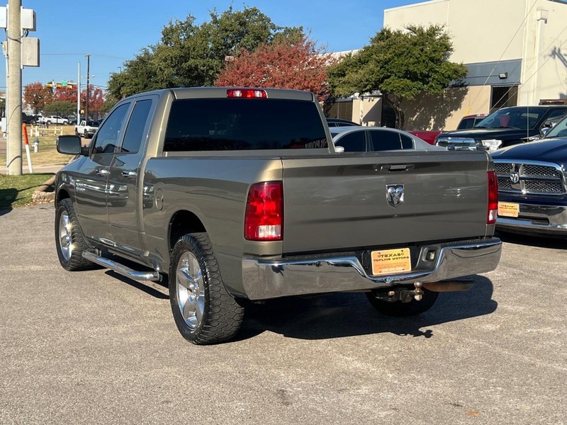 Ram 1500 Vehicle Full-screen Gallery Image 17