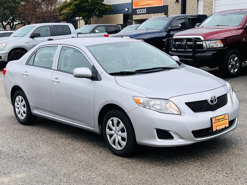 Toyota Corolla Vehicle Full-screen Gallery Image 04