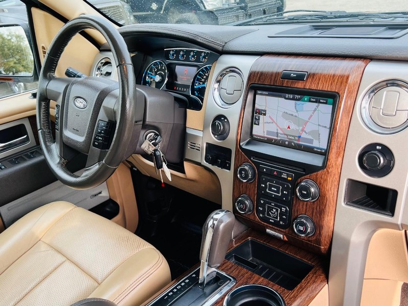 Ford F-150 Vehicle Full-screen Gallery Image 34