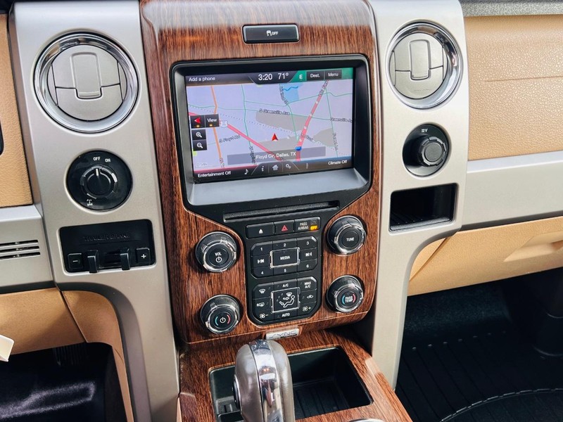 Ford F-150 Vehicle Full-screen Gallery Image 40