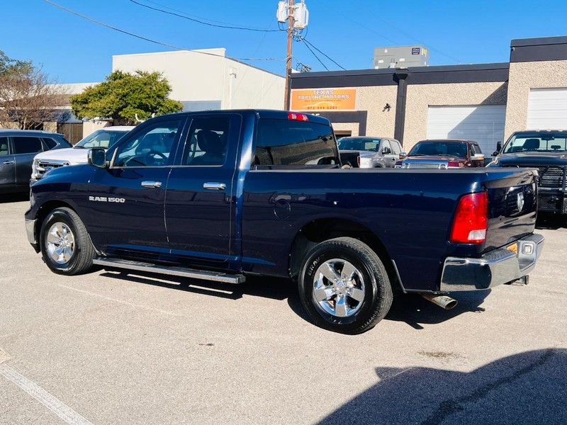Ram 1500 Vehicle Full-screen Gallery Image 08