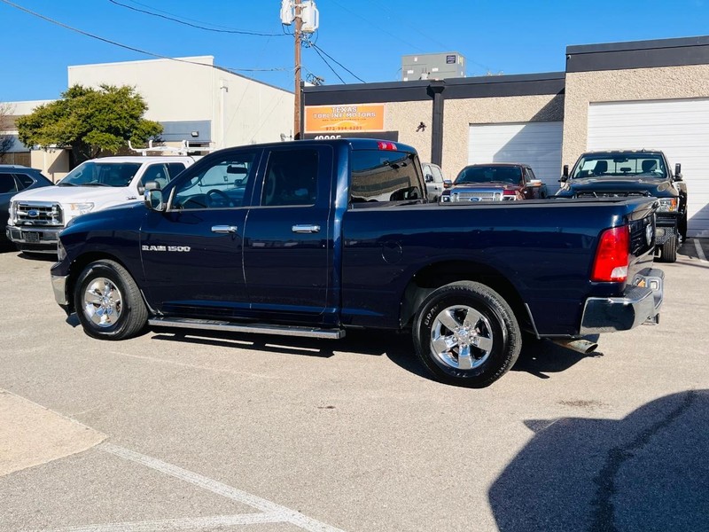 Ram 1500 Vehicle Full-screen Gallery Image 10