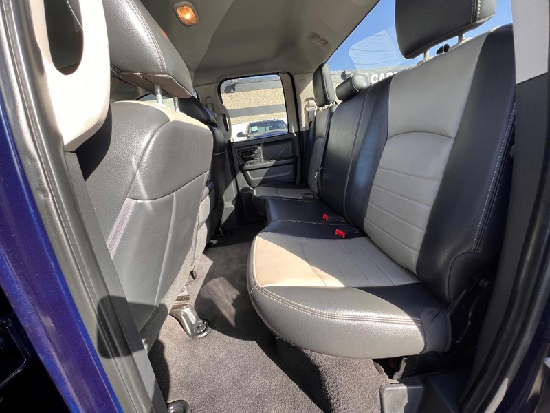 Ram 1500 Vehicle Full-screen Gallery Image 19